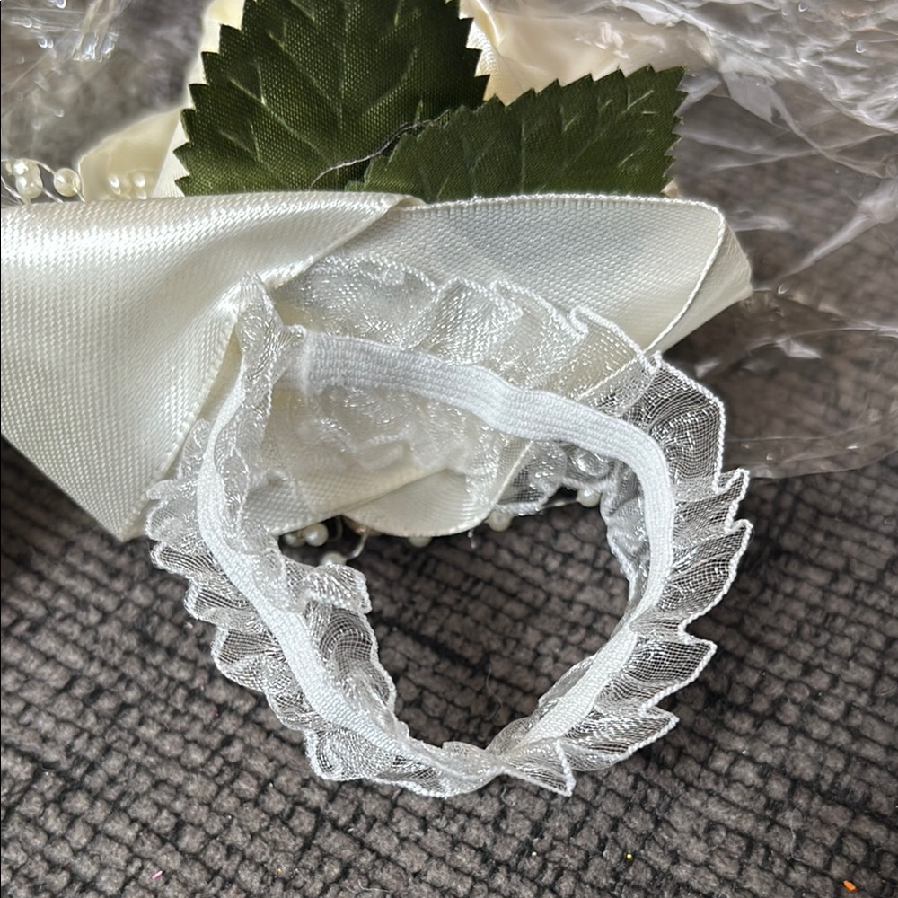Elegant Cream Satin Rose Corsages (set of 6) - Picture 4 of 6